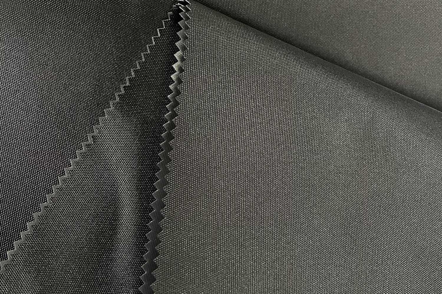 600d Gucci s potažením PVC